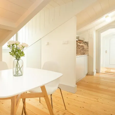 Cosy Baixa Апартаменты *